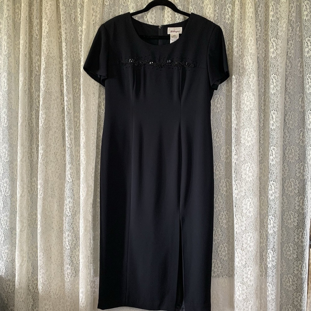 Worthington Black Lined Long Dress Round Neck Short Sleeve Beaded Design Size 8‎